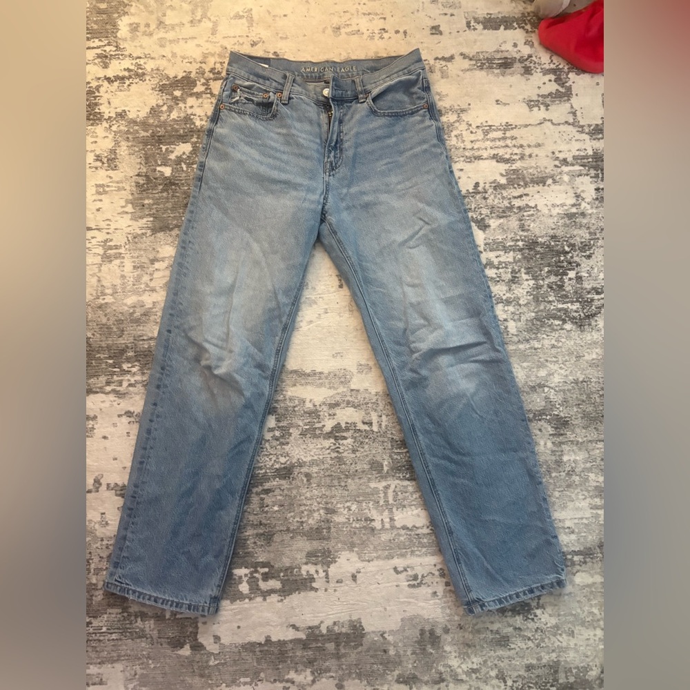 American Eagle Light Wash Straight Jeans